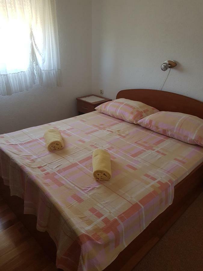 Apartmani Anna Vir Exterior foto